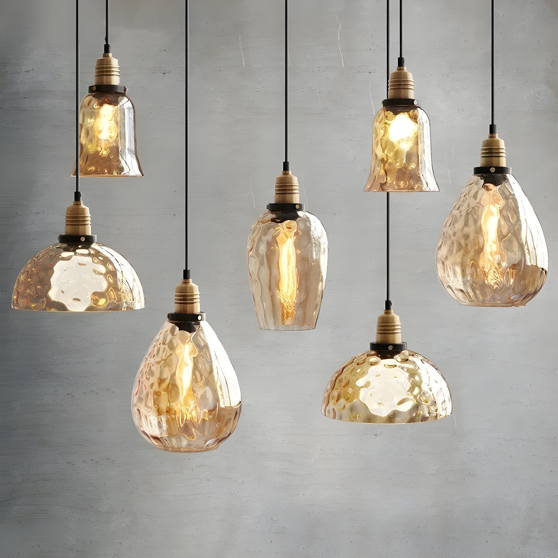 Moderne Pendellampe med Varmt Lys | Industrielt Look