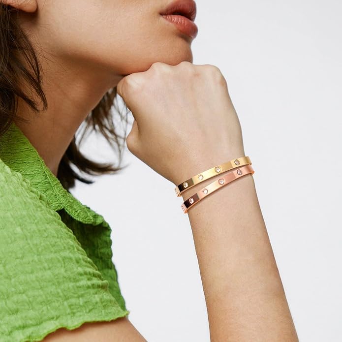 Tracier Armbånd med Skinnende Detaljer | Skab Et Eksklusivt Look