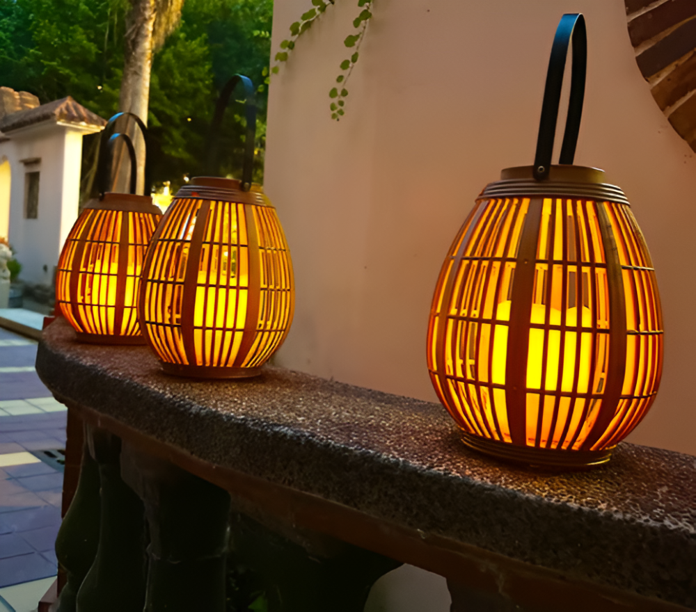 Solcellelanterne i Naturlig Stil | Dekoration til Altan og Terrasse