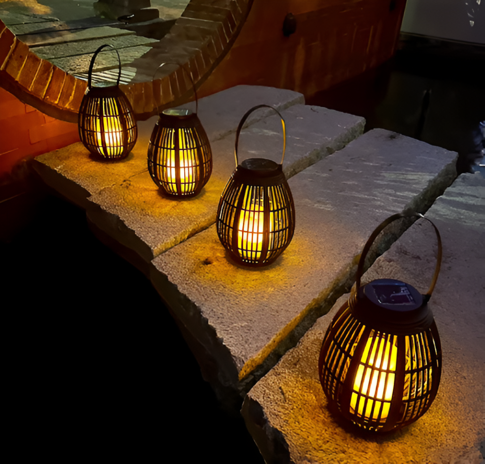 Solcellelanterne i Naturlig Stil | Dekoration til Altan og Terrasse