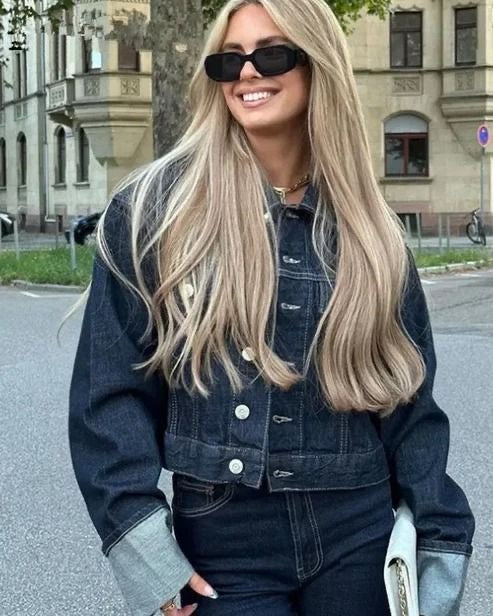 Casual Denim Outfit | Todelt Look i Blød Kvalitet