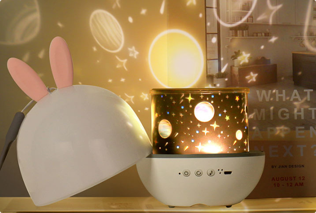 Natlampe med Stjernehimmel | Perfekt til Børneværelset
