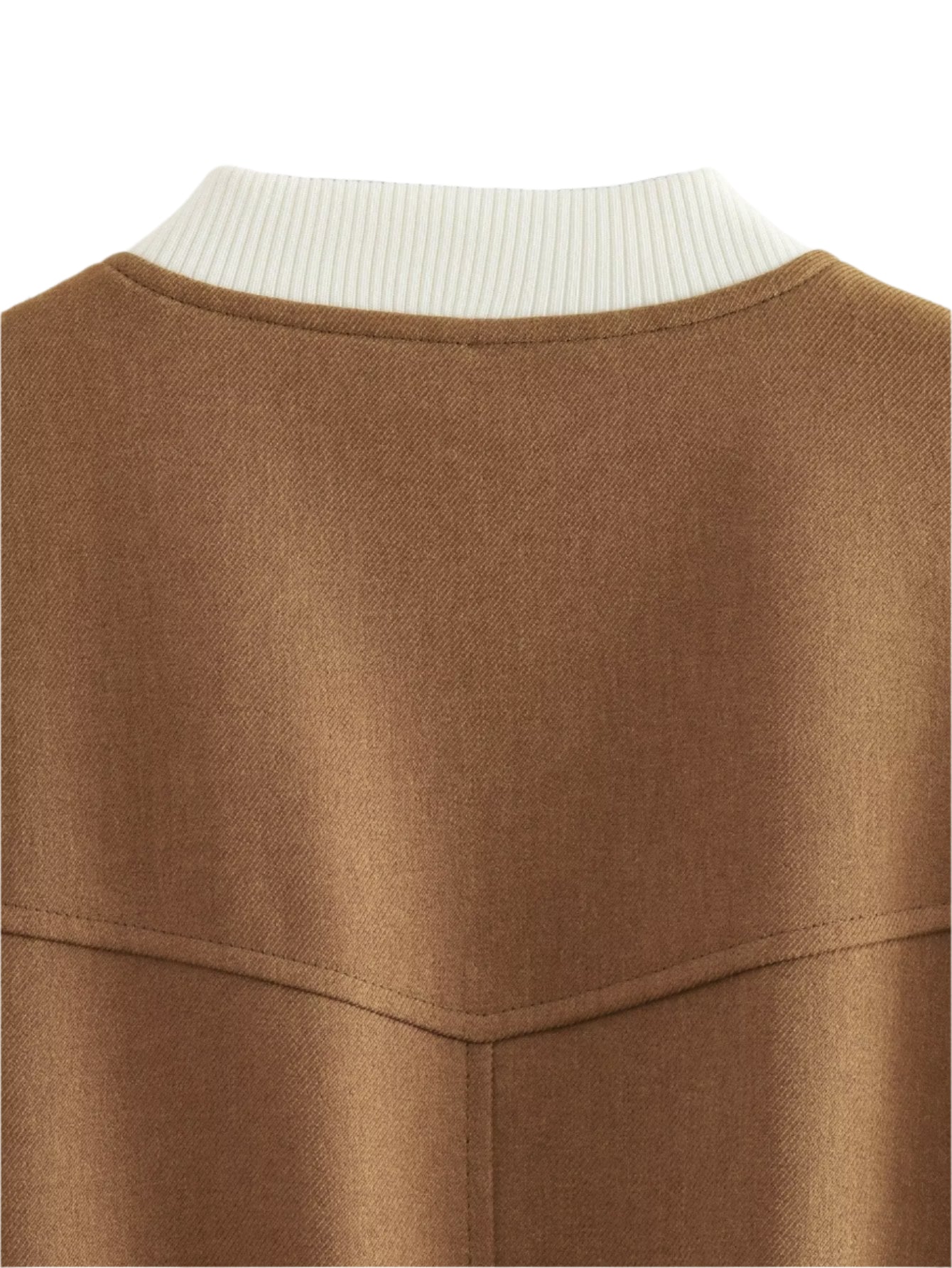 Trendy Damejakke | Komfortabel an Moderne Design