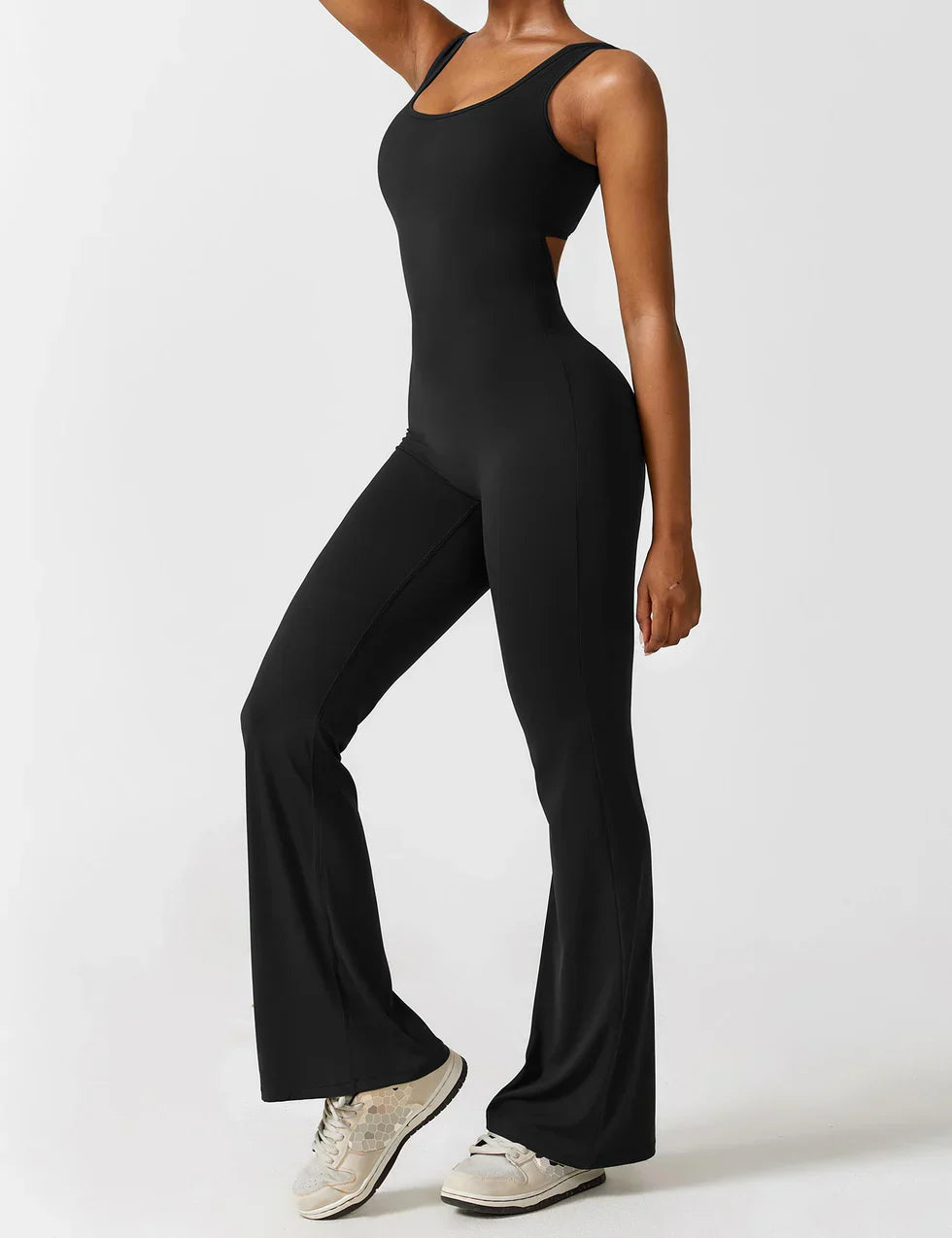 Jumpsuit med Feminint Snit | Komfortabel og Chic Stil