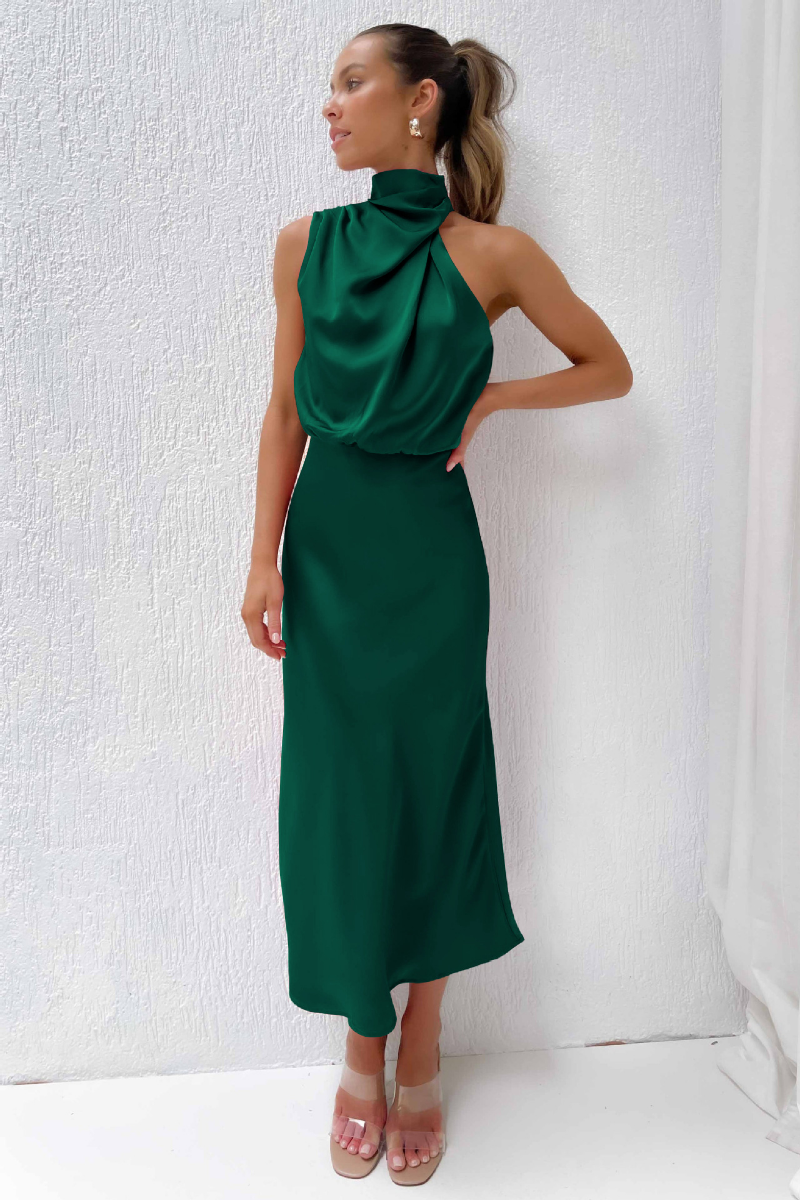 Ærmeløs Kjole med Asymmetrisk Detalje | Chic og Let