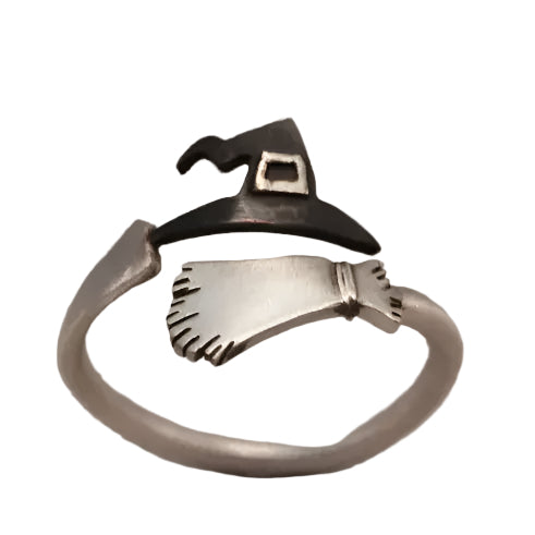 Justerbar Ring i Sølv | Med Mystisk Heksehat Symbol