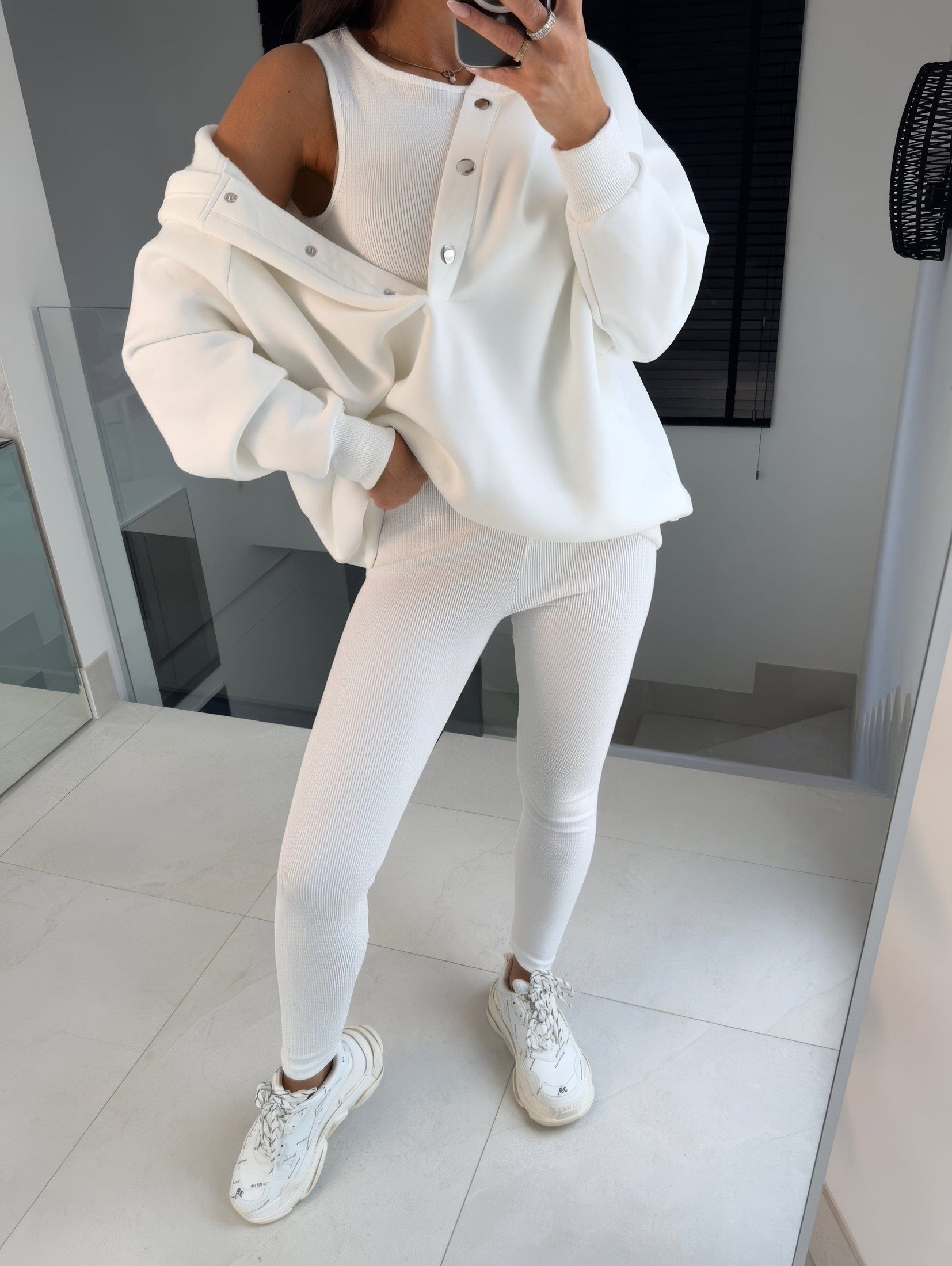 Casual Lounge Sæt i Tre Dele | Elegant og Afslappet